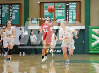 Thumbnail 3 in Regis Jesuit vs. Miramonte (MLK Showcase) photogallery.