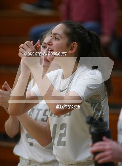 Thumbnail 3 in Regis Jesuit vs. Miramonte (MLK Showcase) photogallery.