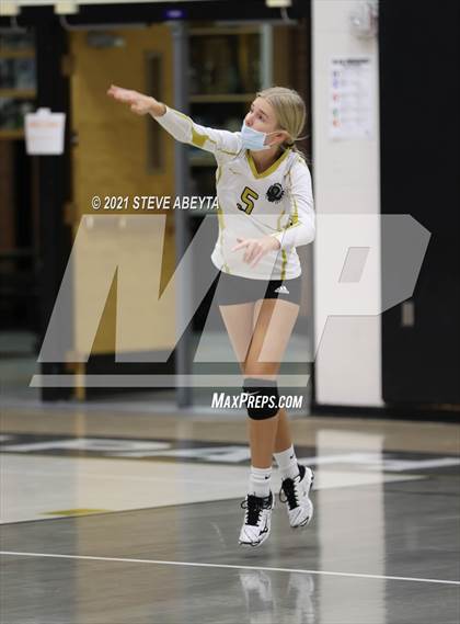 Thumbnail 2 in JV: Eaglecrest @ Arapahoe photogallery.