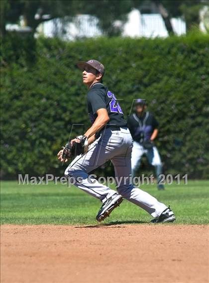Thumbnail 1 in Vista del Lago @ JSerra Catholic photogallery.