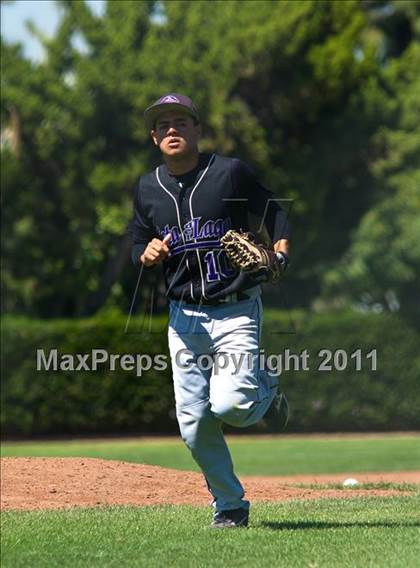 Thumbnail 3 in Vista del Lago @ JSerra Catholic photogallery.