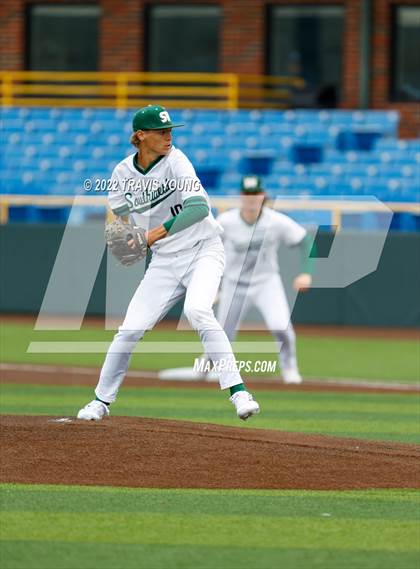 Thumbnail 2 in Blue Valley Southwest vs. De Soto(KSHSAA State 5A Quarterfinals) photogallery.