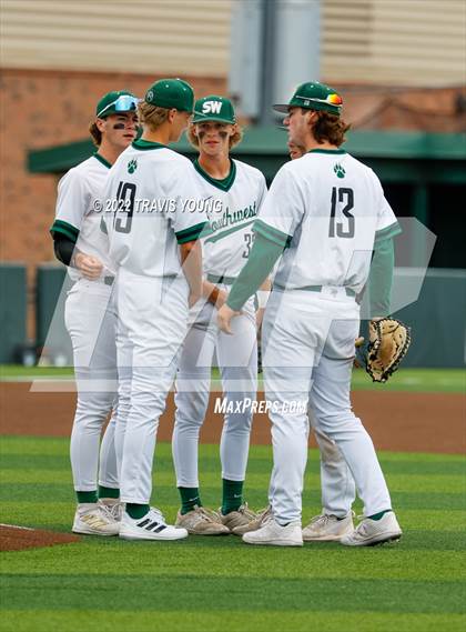 Thumbnail 3 in Blue Valley Southwest vs. De Soto(KSHSAA State 5A Quarterfinals) photogallery.