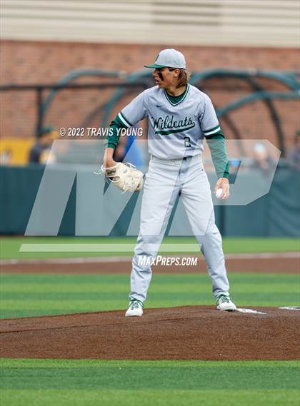 Thumbnail 3 in Blue Valley Southwest vs. De Soto(KSHSAA State 5A Quarterfinals) photogallery.