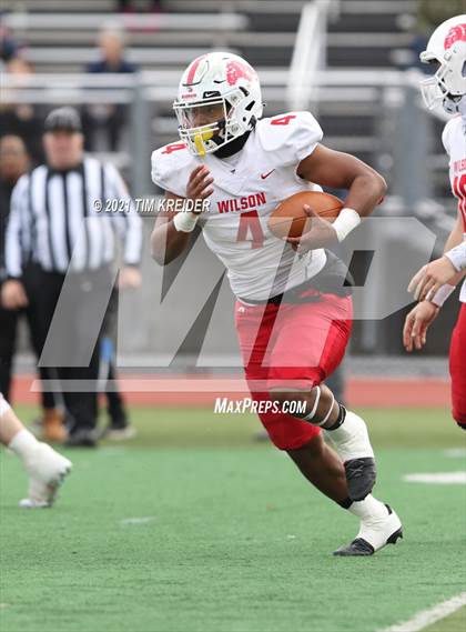 Thumbnail 3 in Wilson @ Harrisburg (PIAA AAAAAA Round 3 Playoff) photogallery.