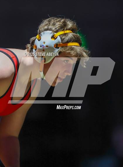 Thumbnail 1 in Regis Jesuit @ Ponderosa photogallery.