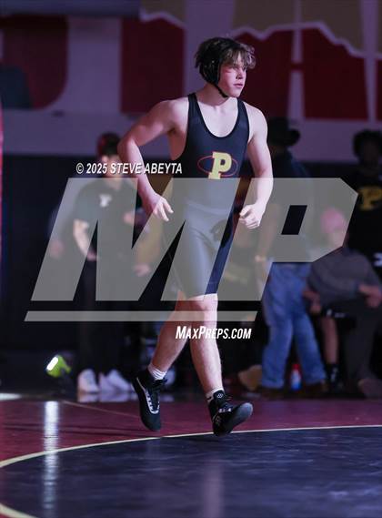 Thumbnail 1 in Regis Jesuit @ Ponderosa photogallery.