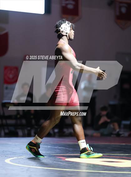 Thumbnail 1 in Regis Jesuit @ Ponderosa photogallery.