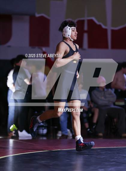 Thumbnail 1 in Regis Jesuit @ Ponderosa photogallery.