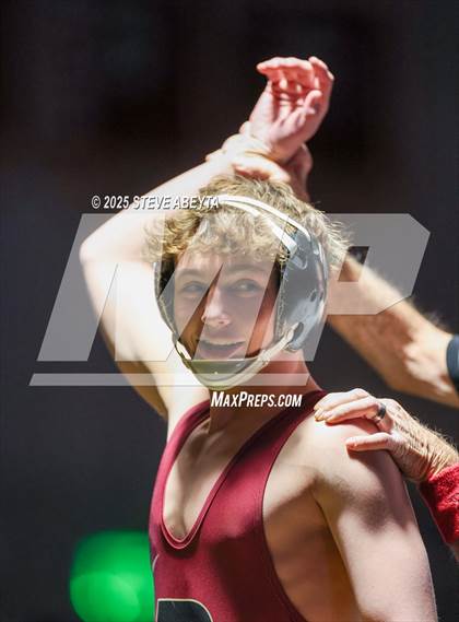 Thumbnail 1 in Regis Jesuit @ Ponderosa photogallery.