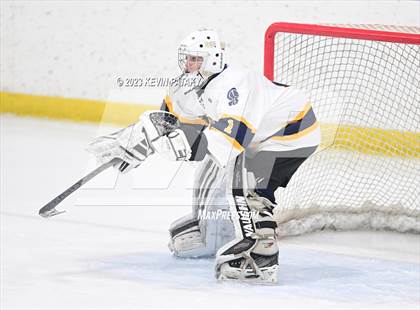 Thumbnail 2 in Barrington (RI) @ Simsbury photogallery.