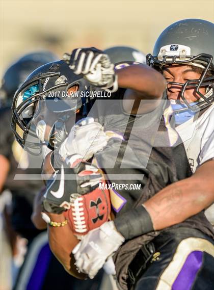Thumbnail 3 in South Pointe vs. Imagine Prep Superstition (CAA D3 Semifinal) photogallery.