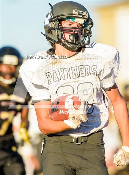 Thumbnail 2 in South Pointe vs. Imagine Prep Superstition (CAA D3 Semifinal) photogallery.