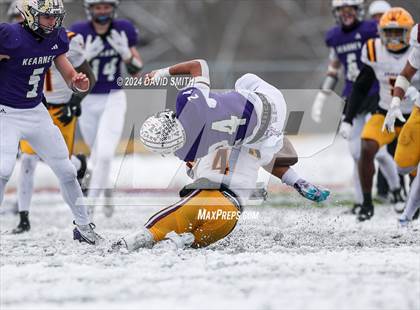 Thumbnail 2 in Kearney vs. Lutheran North (MSHSAA Class 4 Semifinal) photogallery.