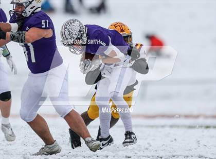 Thumbnail 2 in Kearney vs. Lutheran North (MSHSAA Class 4 Semifinal) photogallery.