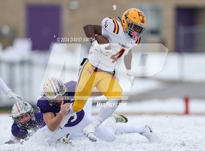 Thumbnail 3 in Kearney vs. Lutheran North (MSHSAA Class 4 Semifinal) photogallery.