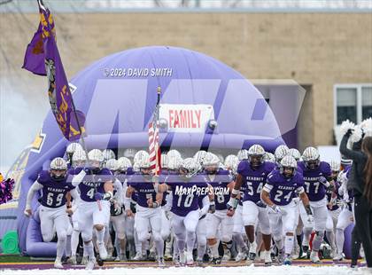 Thumbnail 2 in Kearney vs. Lutheran North (MSHSAA Class 4 Semifinal) photogallery.