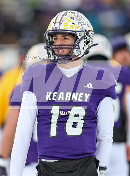 Thumbnail 3 in Kearney vs. Lutheran North (MSHSAA Class 4 Semifinal) photogallery.