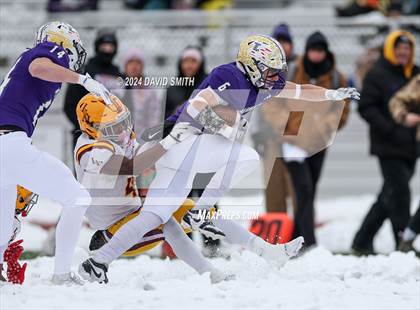 Thumbnail 2 in Kearney vs. Lutheran North (MSHSAA Class 4 Semifinal) photogallery.