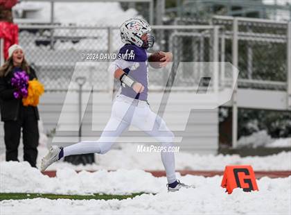 Thumbnail 1 in Kearney vs. Lutheran North (MSHSAA Class 4 Semifinal) photogallery.