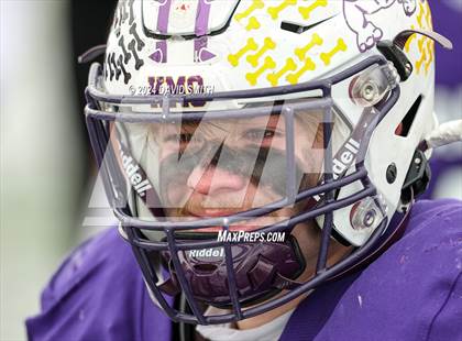 Thumbnail 3 in Kearney vs. Lutheran North (MSHSAA Class 4 Semifinal) photogallery.