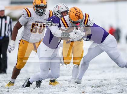 Thumbnail 2 in Kearney vs. Lutheran North (MSHSAA Class 4 Semifinal) photogallery.