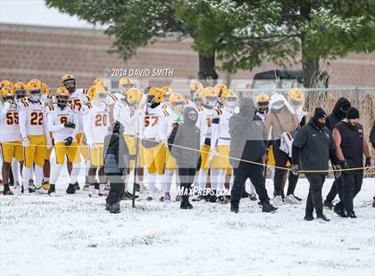 Thumbnail 3 in Kearney vs. Lutheran North (MSHSAA Class 4 Semifinal) photogallery.
