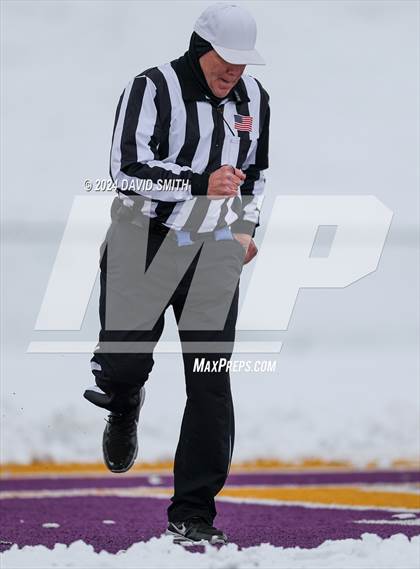 Thumbnail 1 in Kearney vs. Lutheran North (MSHSAA Class 4 Semifinal) photogallery.