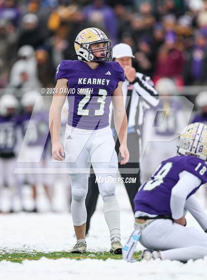 Thumbnail 1 in Kearney vs. Lutheran North (MSHSAA Class 4 Semifinal) photogallery.
