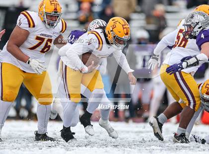 Thumbnail 3 in Kearney vs. Lutheran North (MSHSAA Class 4 Semifinal) photogallery.