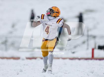 Thumbnail 3 in Kearney vs. Lutheran North (MSHSAA Class 4 Semifinal) photogallery.