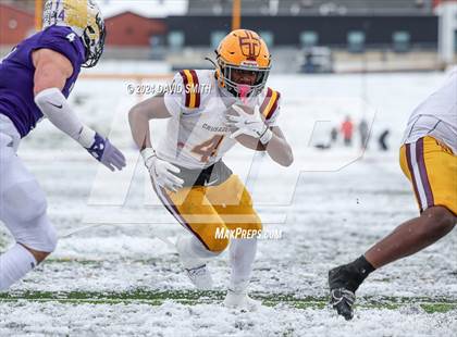 Thumbnail 3 in Kearney vs. Lutheran North (MSHSAA Class 4 Semifinal) photogallery.