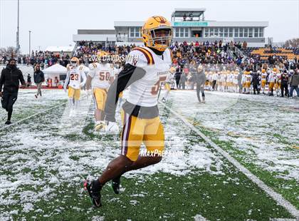 Thumbnail 3 in Kearney vs. Lutheran North (MSHSAA Class 4 Semifinal) photogallery.