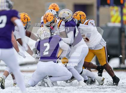 Thumbnail 1 in Kearney vs. Lutheran North (MSHSAA Class 4 Semifinal) photogallery.