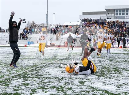 Thumbnail 1 in Kearney vs. Lutheran North (MSHSAA Class 4 Semifinal) photogallery.