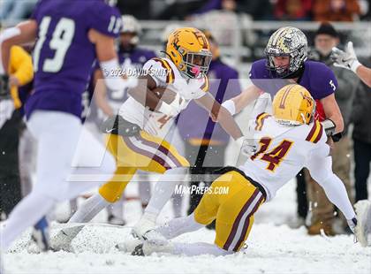 Thumbnail 3 in Kearney vs. Lutheran North (MSHSAA Class 4 Semifinal) photogallery.