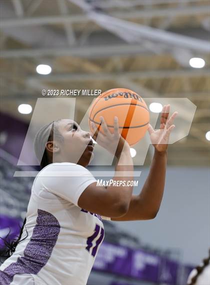 Thumbnail 1 in North Little Rock vs. Fayetteville photogallery.