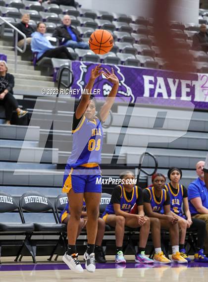 Thumbnail 1 in North Little Rock vs. Fayetteville photogallery.