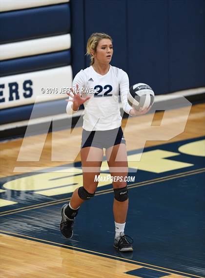 Thumbnail 1 in Garfield @ Rootstown photogallery.