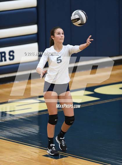 Thumbnail 1 in Garfield @ Rootstown photogallery.