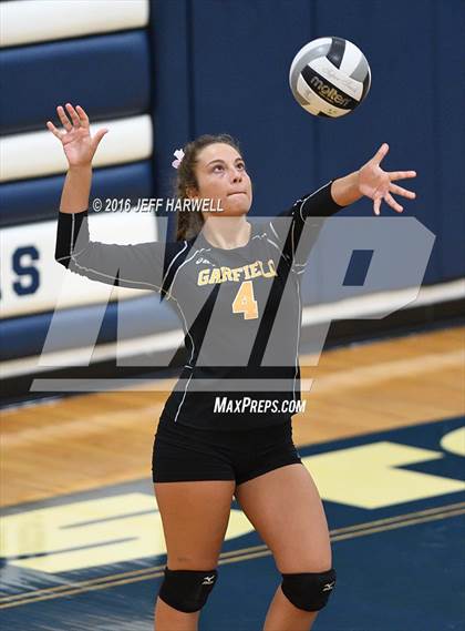 Thumbnail 3 in Garfield @ Rootstown photogallery.