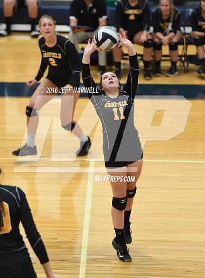 Thumbnail 3 in Garfield @ Rootstown photogallery.