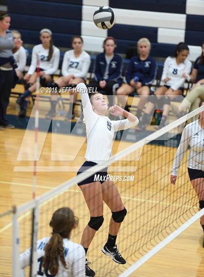 Thumbnail 1 in Garfield @ Rootstown photogallery.