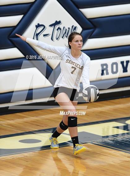 Thumbnail 1 in Garfield @ Rootstown photogallery.