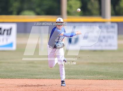 Thumbnail 2 in Doyle vs. Red River photogallery.