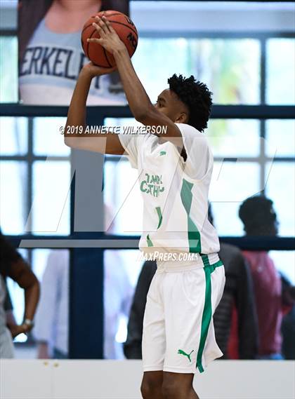 Thumbnail 3 in Tampa Catholic vs. The Villages Charter (ARS/Rescue Rooter National Hoopfest) photogallery.