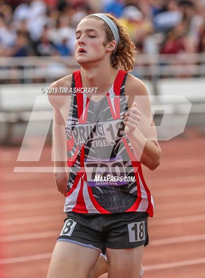 Thumbnail 3 in IHSAA Boys State Track Finals photogallery.