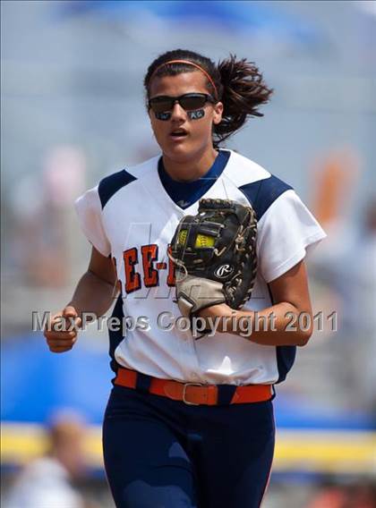 Thumbnail 3 in Battlefield vs. Lee-Davis (VHSL AAA Final) photogallery.