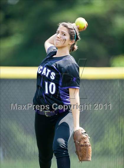Thumbnail 1 in Battlefield vs. Lee-Davis (VHSL AAA Final) photogallery.