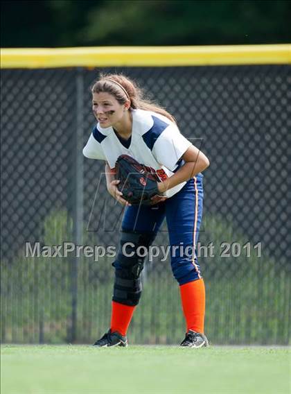 Thumbnail 2 in Battlefield vs. Lee-Davis (VHSL AAA Final) photogallery.
